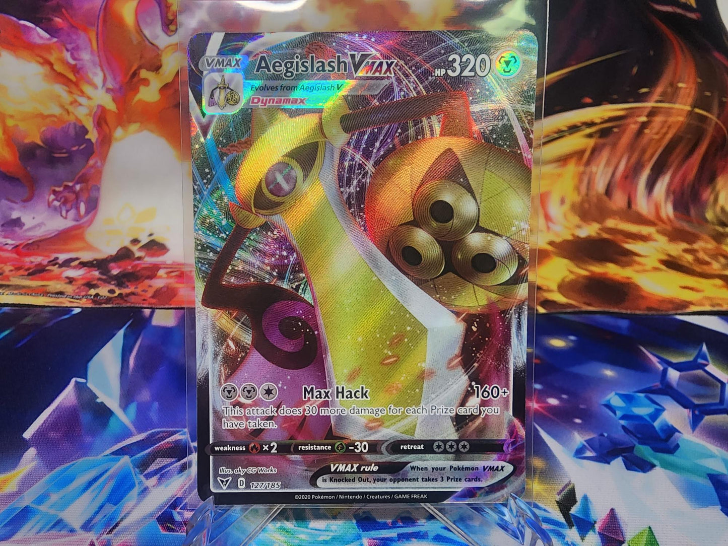 Aegislash Vmax - Vivid Voltage